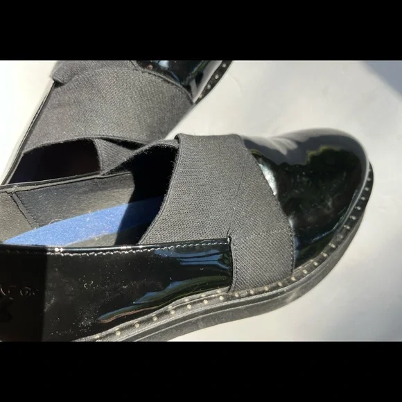 BOS & Co studded patent leather loafer / oxford 39 us8 - Picture 5 of 15